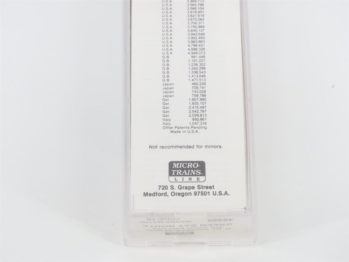 N Scale Micro-Trains MTL 49320 WRX Green Bay Route 40&#39; Wood Reefer #9453
