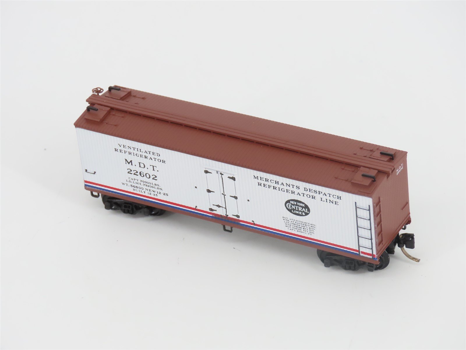 N Scale Micro-Trains MTL 49140 MDT NYC New York Central 40' Wood Reefer #22602