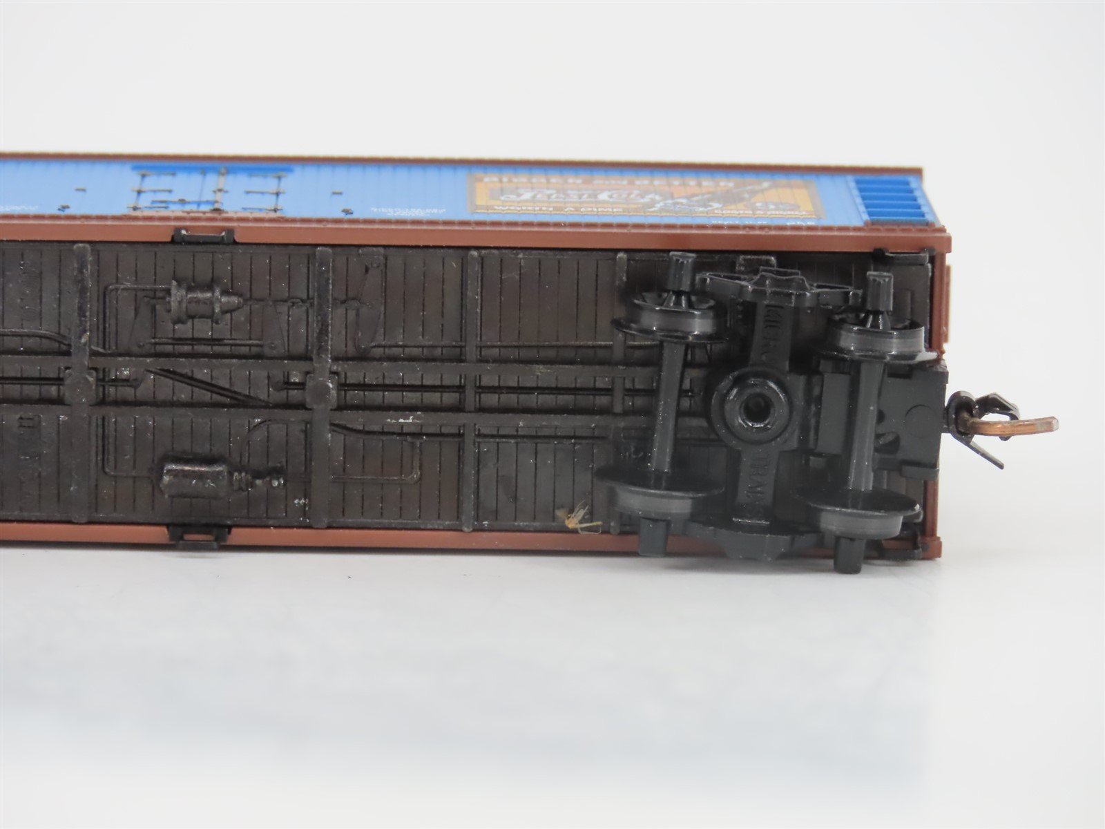 N Scale Micro-Trains MTL 47340 PCEX Pepsi-Cola 40' Wood Reefer #4702
