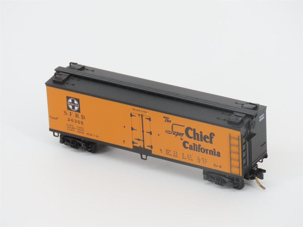 N Micro-Trains MTL 47250 SFRD Santa Fe &quot;Chief California&quot; 40&#39; Wood Reefer #26355