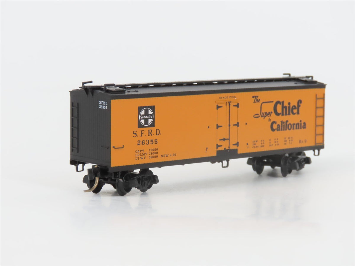 N Micro-Trains MTL 47250 SFRD Santa Fe &quot;Chief California&quot; 40&#39; Wood Reefer #26355