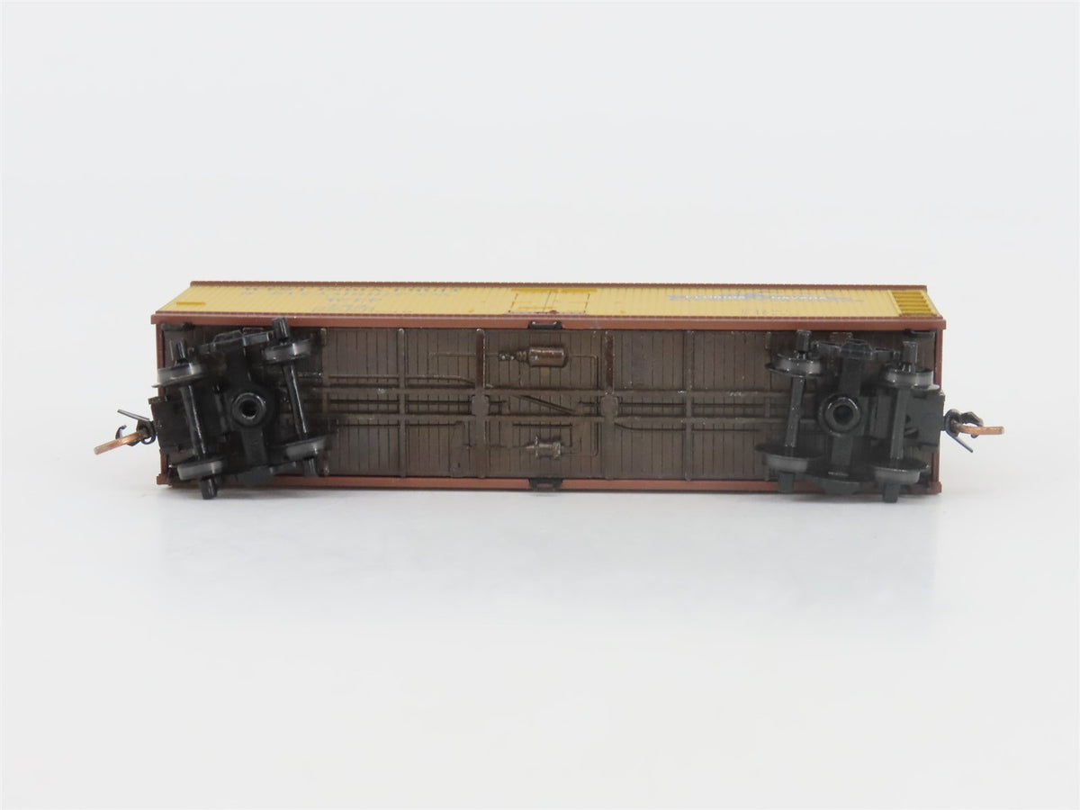 N Scale Micro-Trains MTL 49510 WIF West India Fruit 40&#39; Wood Reefer #724