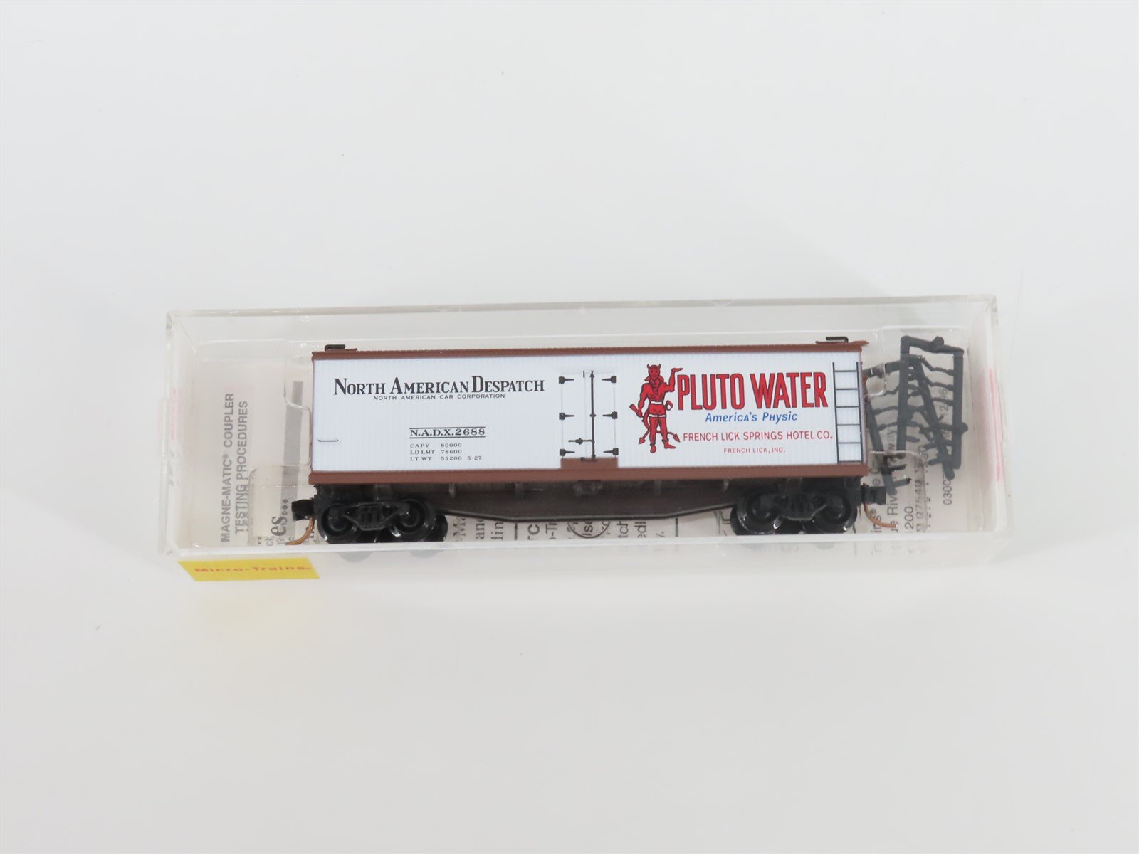 N Scale Micro-Trains MTL 49490 NADX Pluto Water 40' Wood Reefer #2688