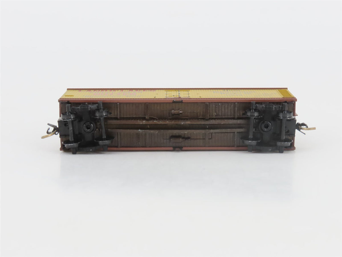 N Scale Micro-Trains MTL 49470 URTC Land O&#39; Lakes 40&#39; Wood Reefer #10134