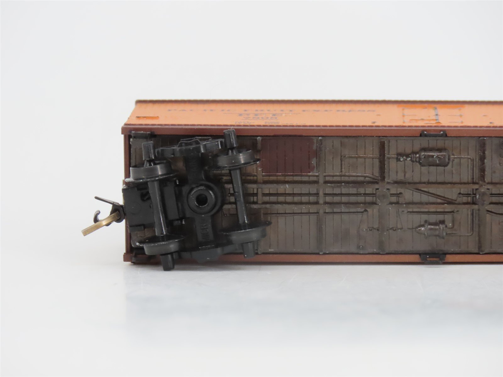 N Micro-Trains MTL Al's Kustom SP UP PFE Pacific Fruit Express Reefer #7898