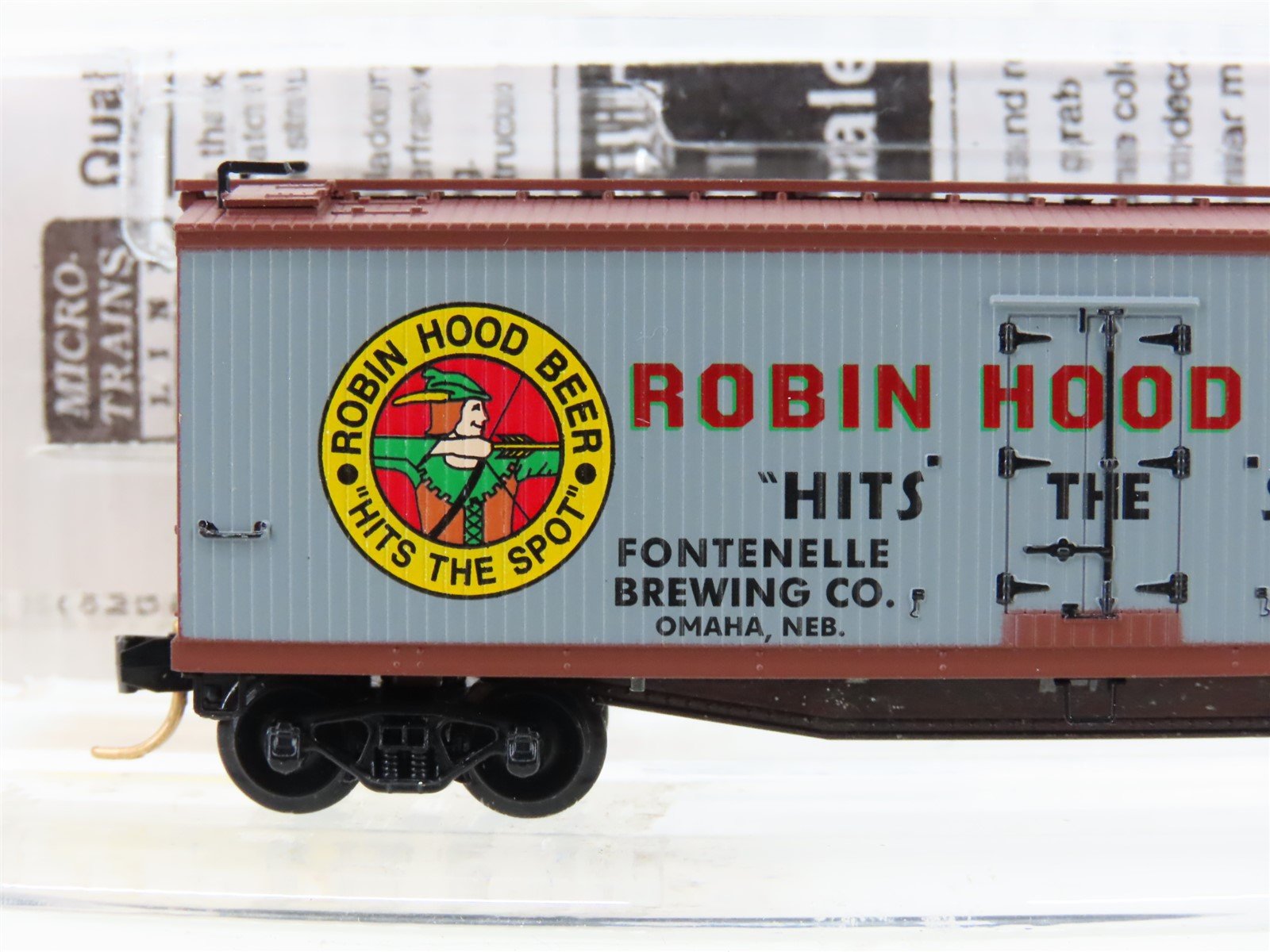 N Scale Micro-Trains MTL 49450 FBX Robin Hood Beer 40' Wood Reefer #5300