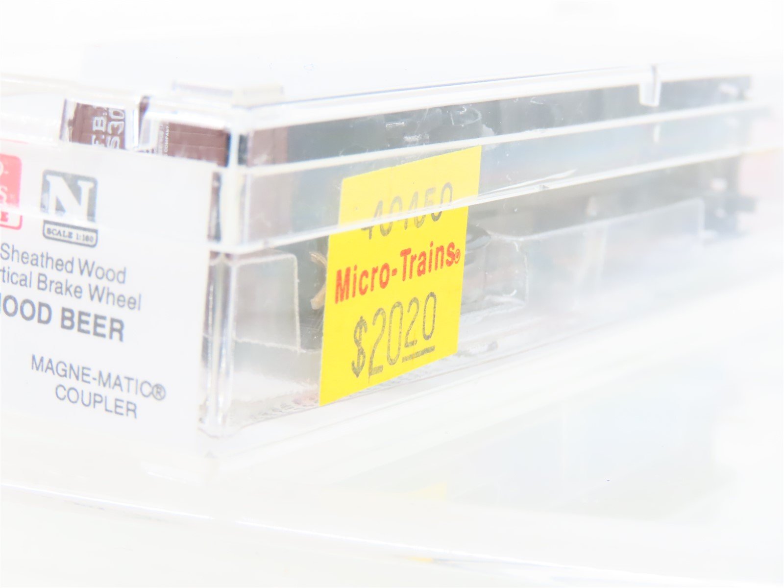 N Scale Micro-Trains MTL 49450 FBX Robin Hood Beer 40' Wood Reefer #5300