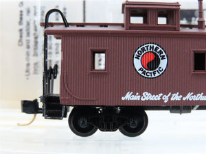 N Micro-Trains MTL 51050 NP Northern Pacific Offset Cupola Wood Caboose #1638