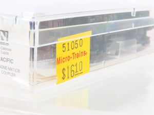 N Micro-Trains MTL 51050 NP Northern Pacific Offset Cupola Wood Caboose #1638