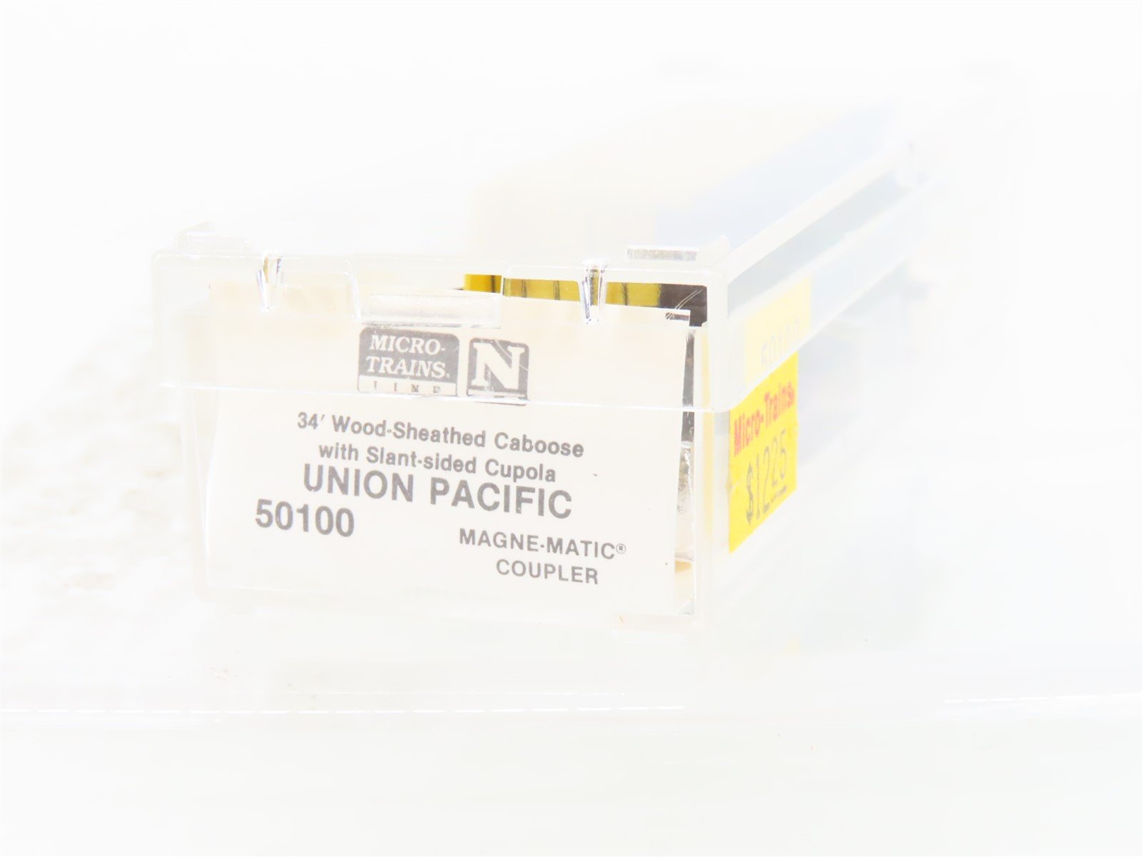 N Micro-Trains MTL 50100 UP Union Pacific 34' Offset Cupola Wood Caboose #3232