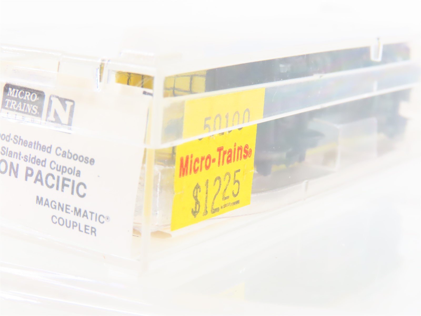 N Micro-Trains MTL 50100 UP Union Pacific 34' Offset Cupola Wood Caboose #3232