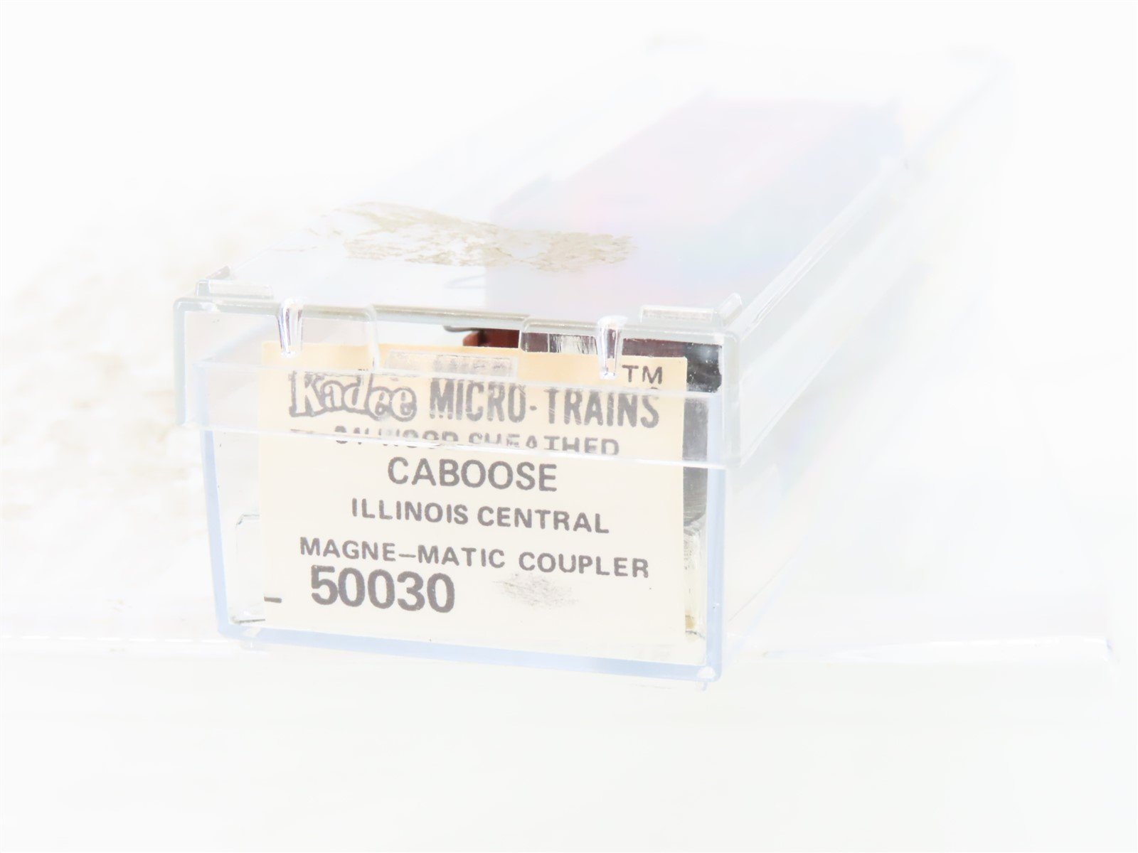 N Kadee Micro-Trains MTL 50030 IC Illinois Central Offset Cupola Caboose #9403