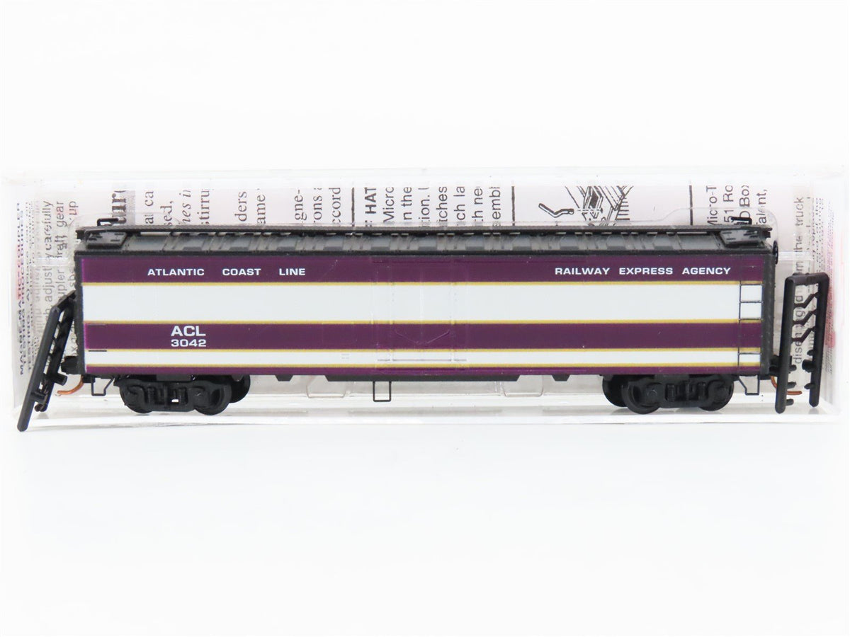 N Micro-Trains MTL 52040 ACL Atlantic Coast Line 52&#39; Steel Express Reefer #3042