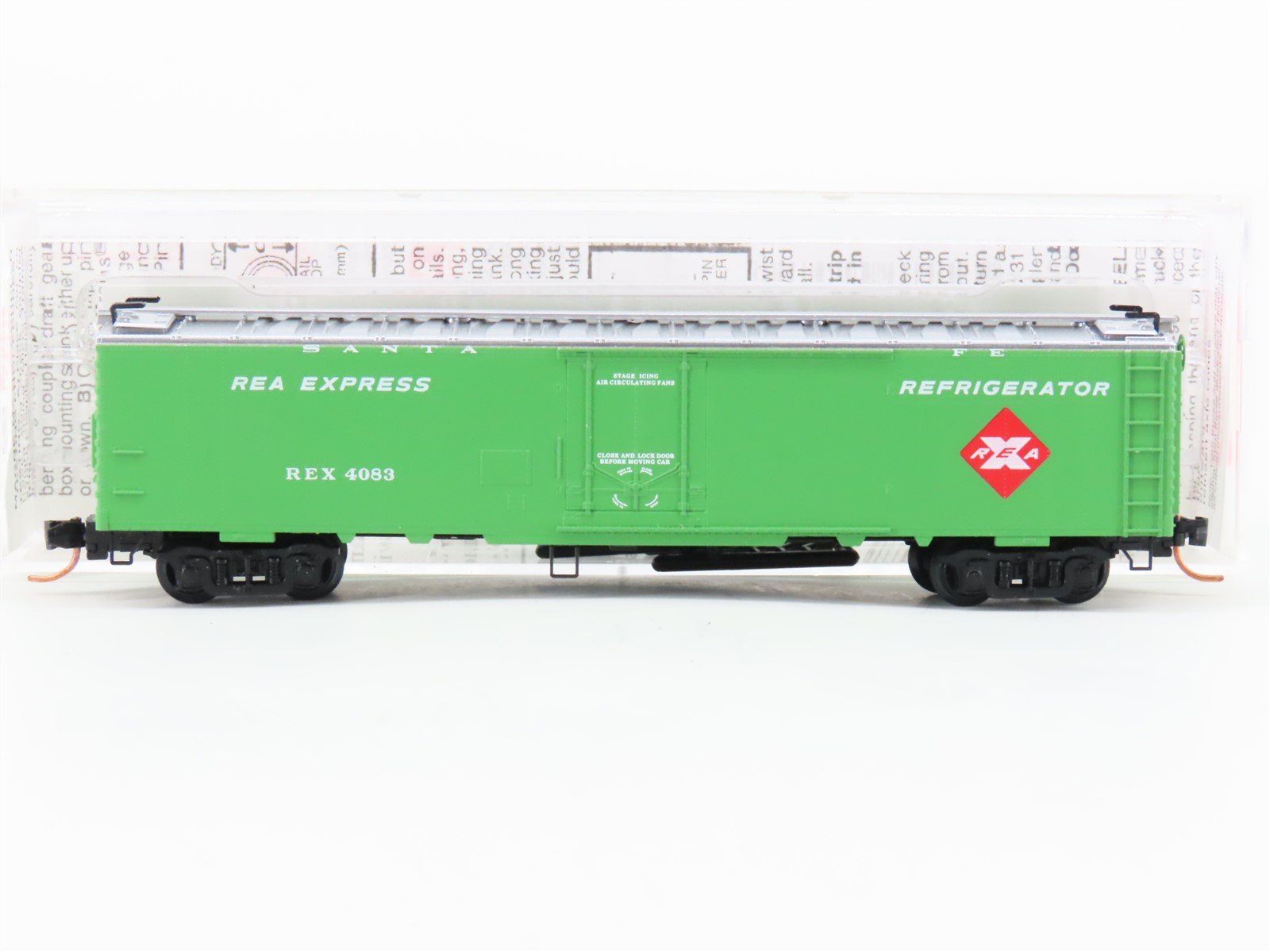 N Micro-Trains MTL 52030 REX REA Express 52' Riveted Steel Express Reefer #4083