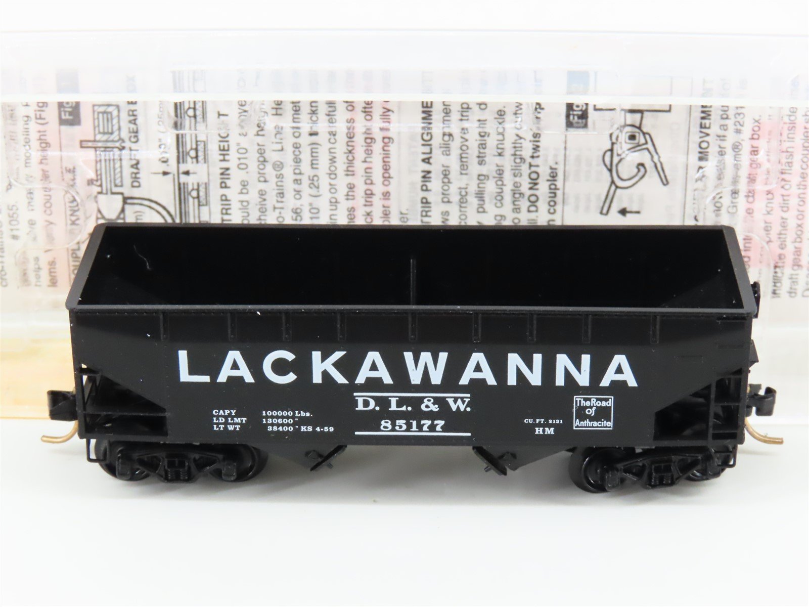 N Scale Micro-Trains MTL 55360 DL&W Lackawanna 33' 2-Bay Hopper #85177