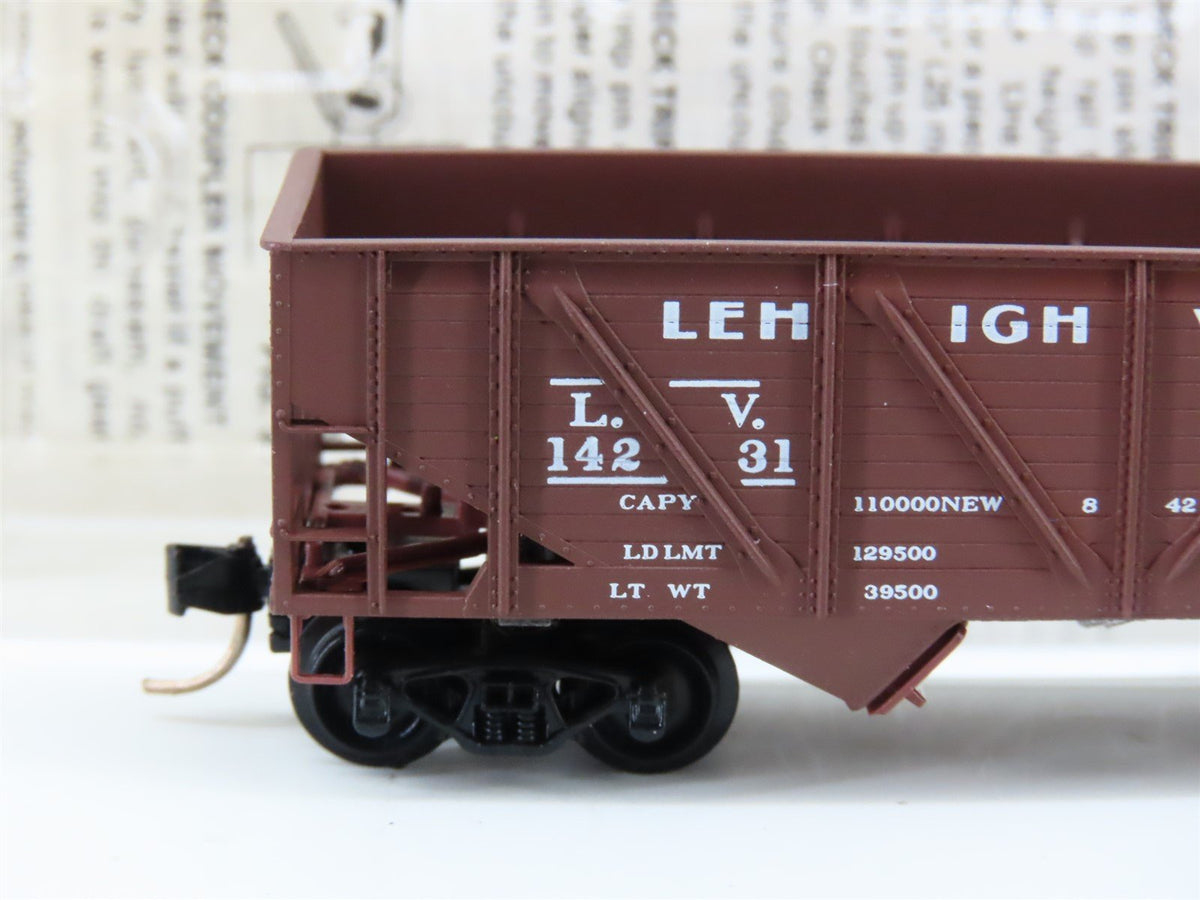 N Micro-Trains MTL 57030 LV Lehigh Valley 33&#39; 2-Bay Composite Side Hopper #14231