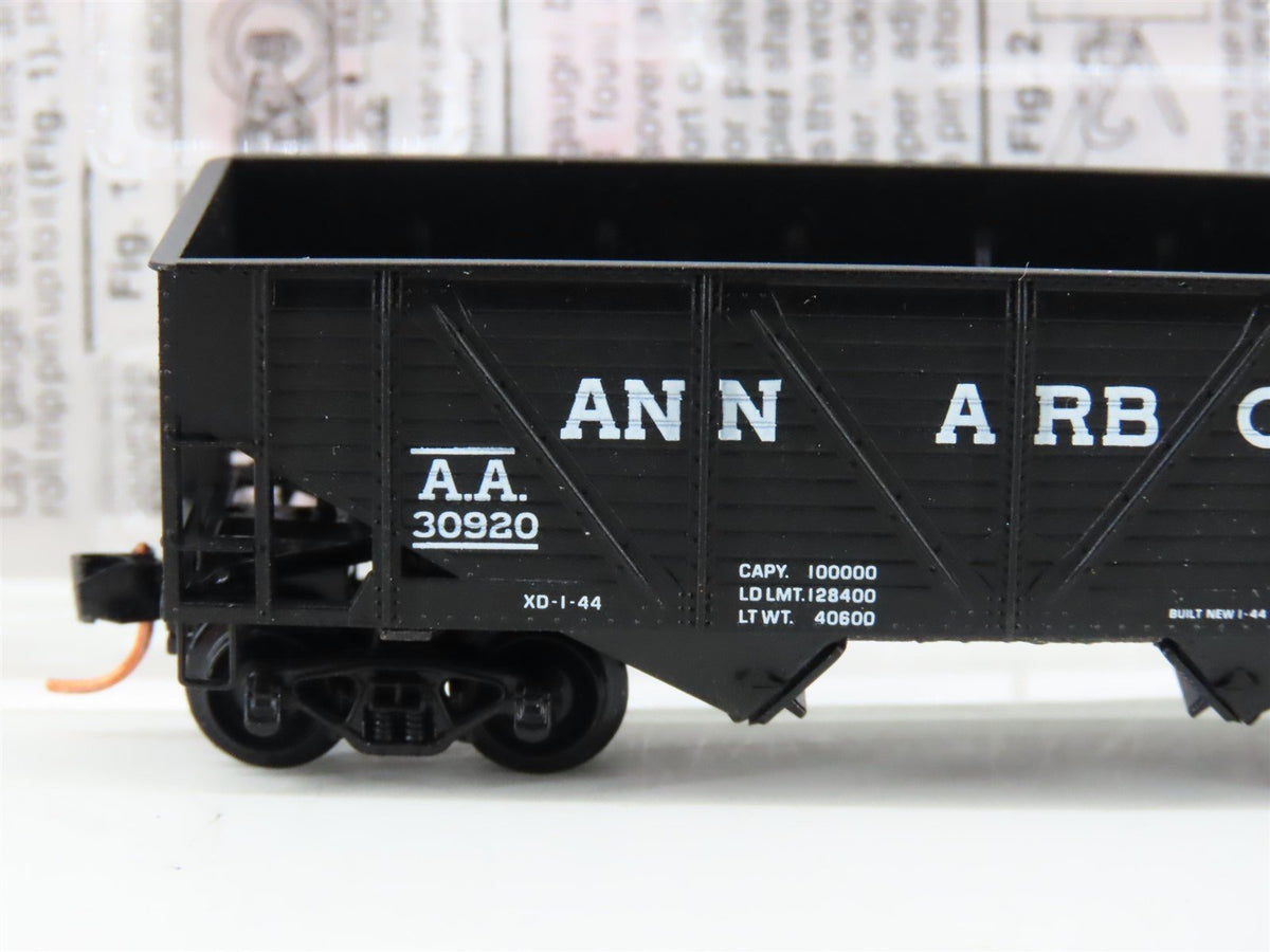 N Micro-Trains MTL 57120 AA Ann Arbor 33&#39; 2-Bay Composite Side Hopper #30920