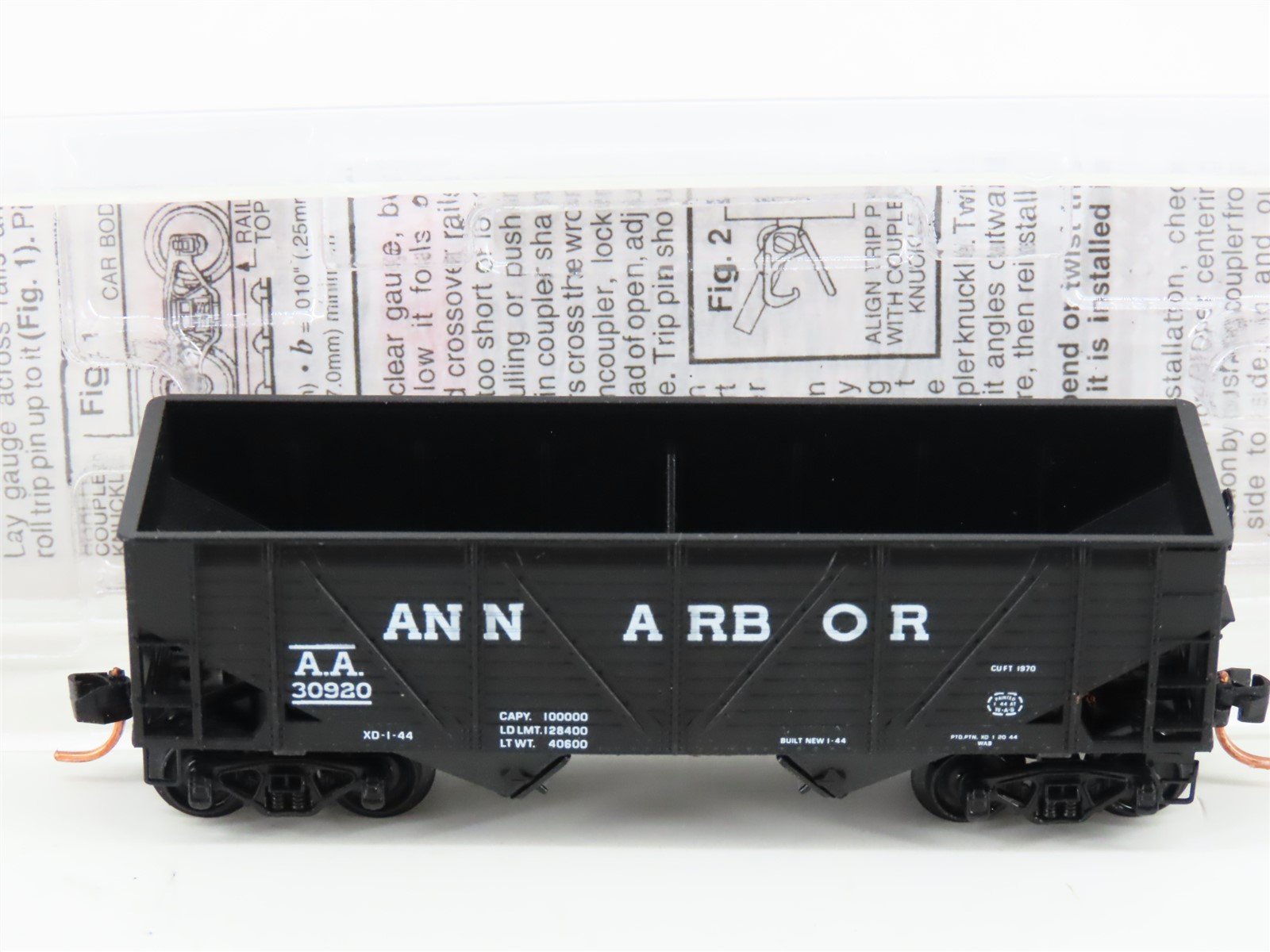 N Micro-Trains MTL 57120 AA Ann Arbor 33' 2-Bay Composite Side Hopper #30920