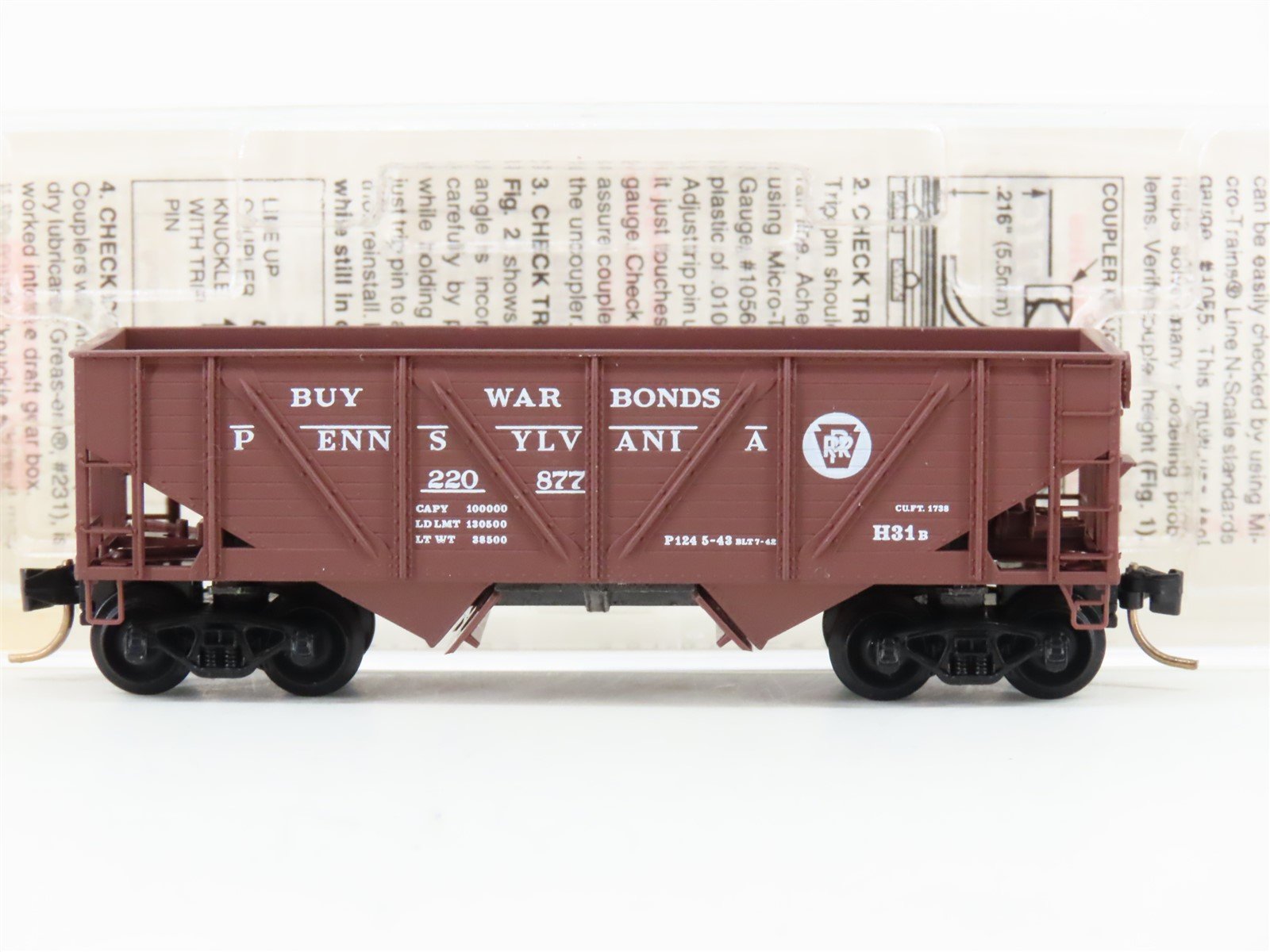N Scale Micro-Trains MTL 57100 PRR Pennsylvania "War Bonds" 2-Bay Hopper #220877