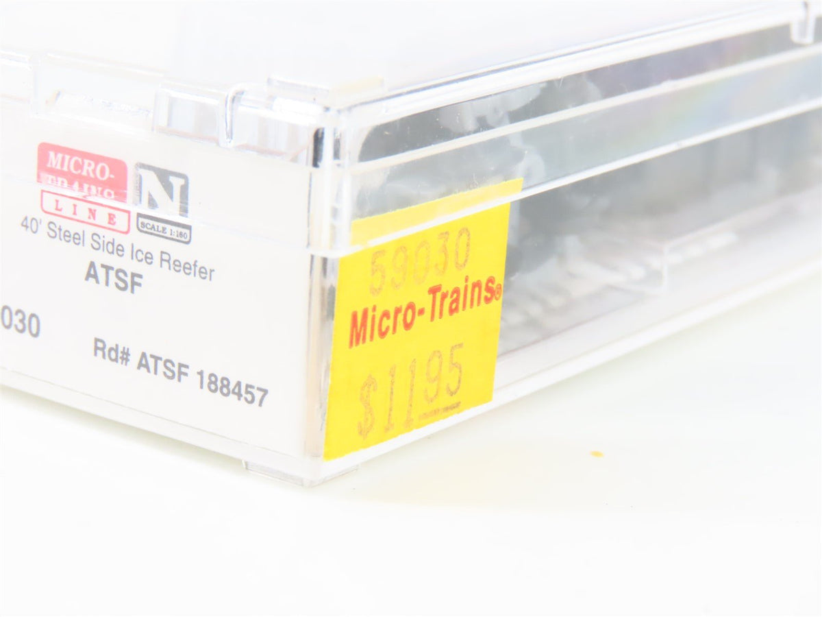 N Micro-Trains MTL 59030 ATSF Santa Fe MoW 40&#39; Steel Side Ice Reefer #188457
