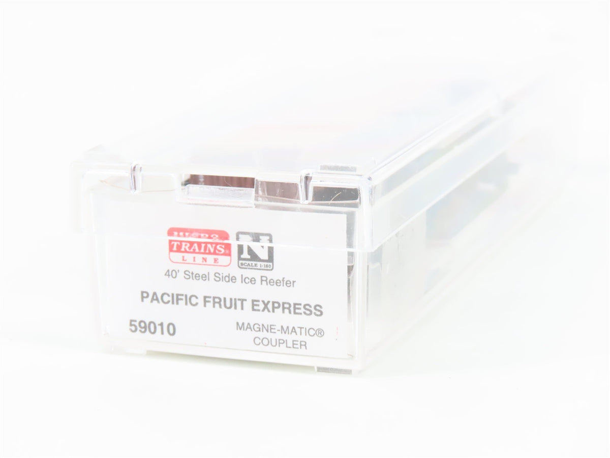 N Micro-Trains MTL 59010 PFE Pacific Fruit Express 40&#39; Steel Ice Reefer #40400