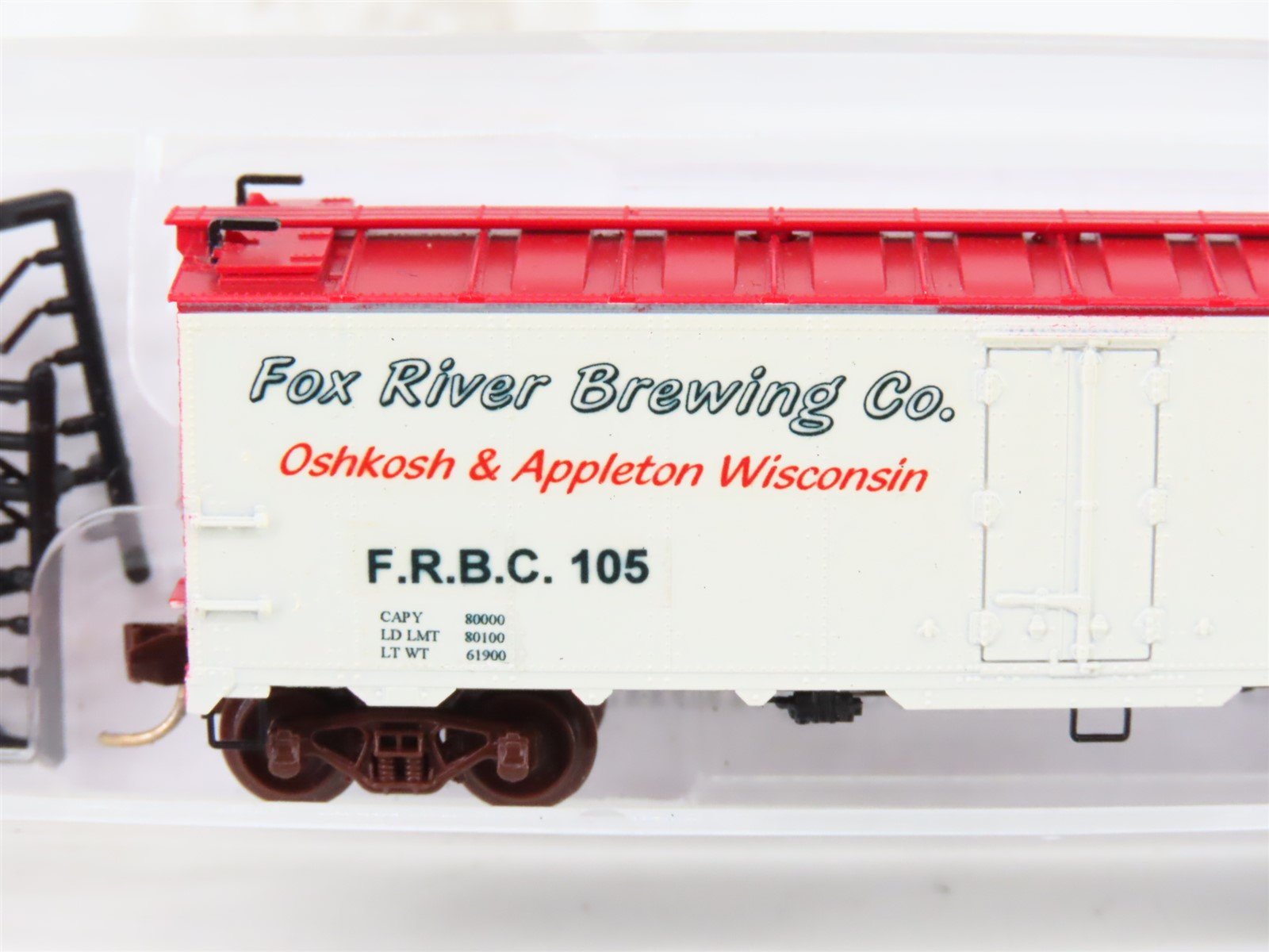 N Micro-Trains MTL Al's Kustom Kars FRBC Fox River Brewing 40' Steel Reefer #105