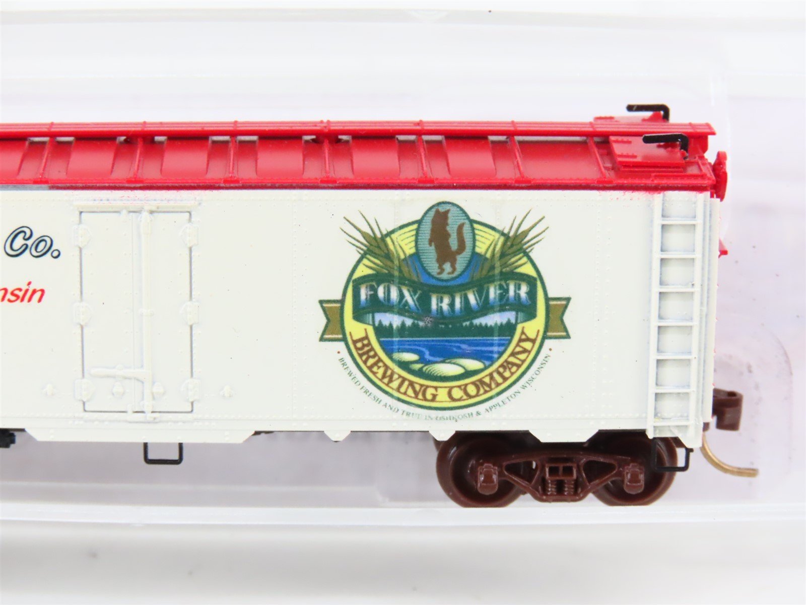 N Micro-Trains MTL Al's Kustom Kars FRBC Fox River Brewing 40' Steel Reefer #105