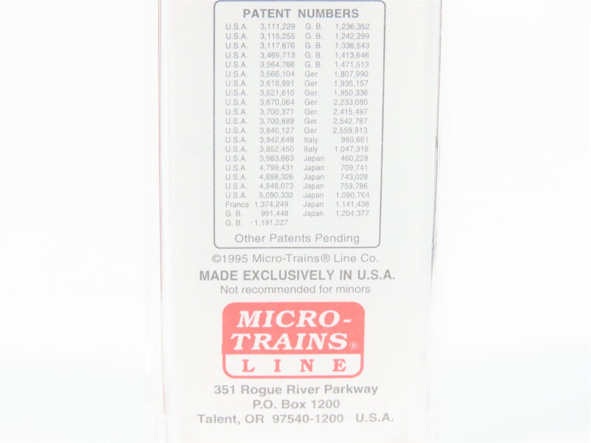 N Micro-Trains MTL 20206 CN Canadian National 40&#39; Single Door Box Car #521995