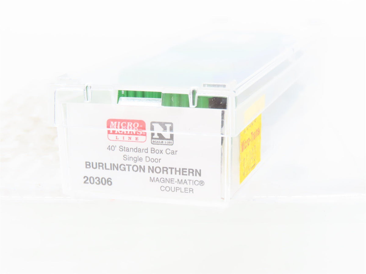 N Micro-Trains MTL 20306 BN Burlington Northern 40&#39; Single Door Box Car #189284