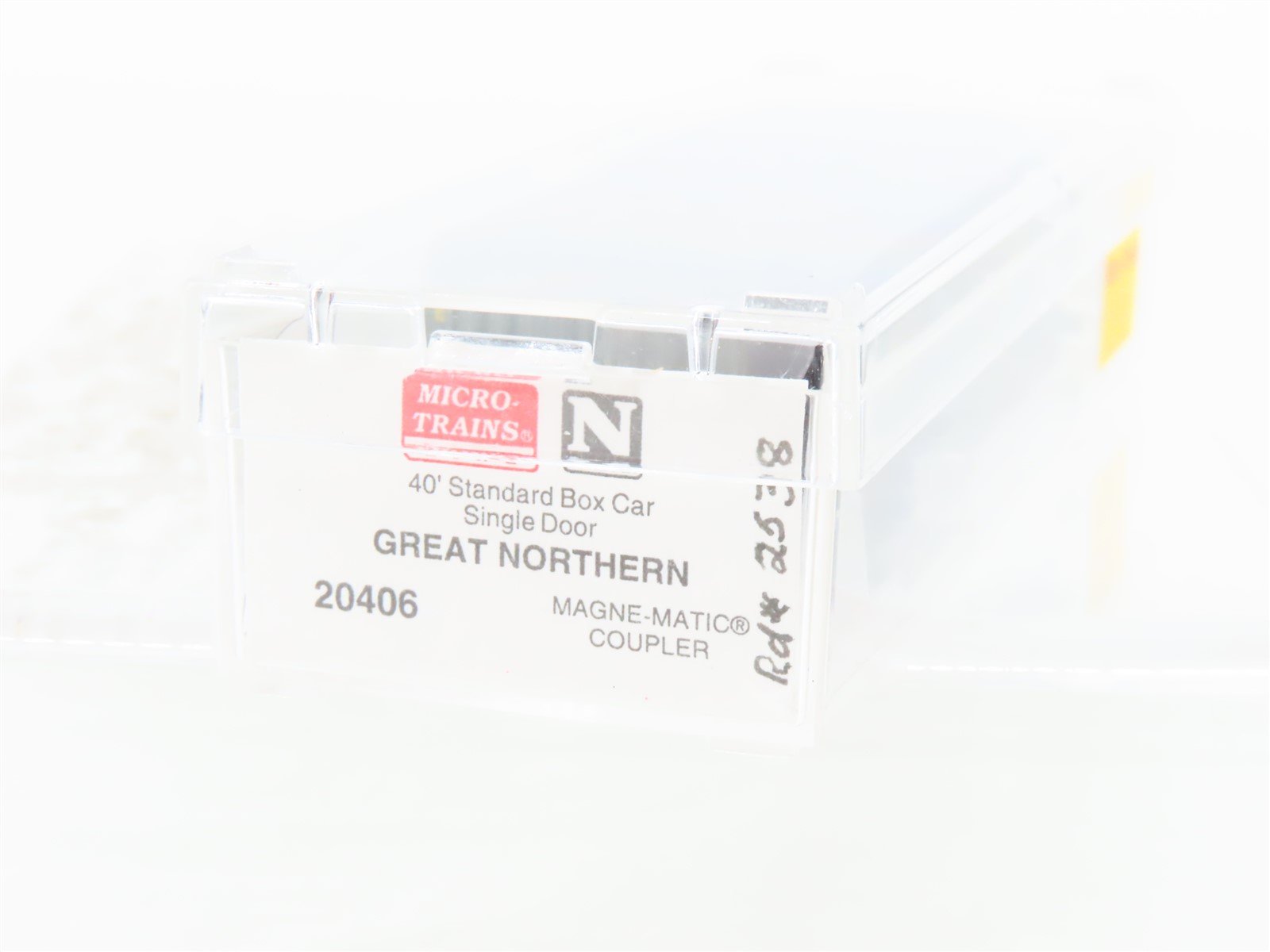 N Scale Micro-Trains MTL 20406 GN Great Northern 40' Single Door Box Car #2538