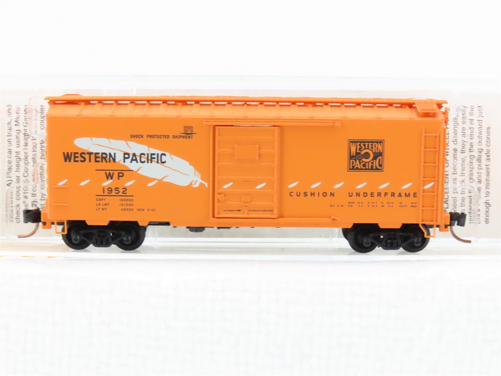 N Scale Micro-Trains MTL 20506 WP Western Pacific "Feather" 40' Box Car #1952