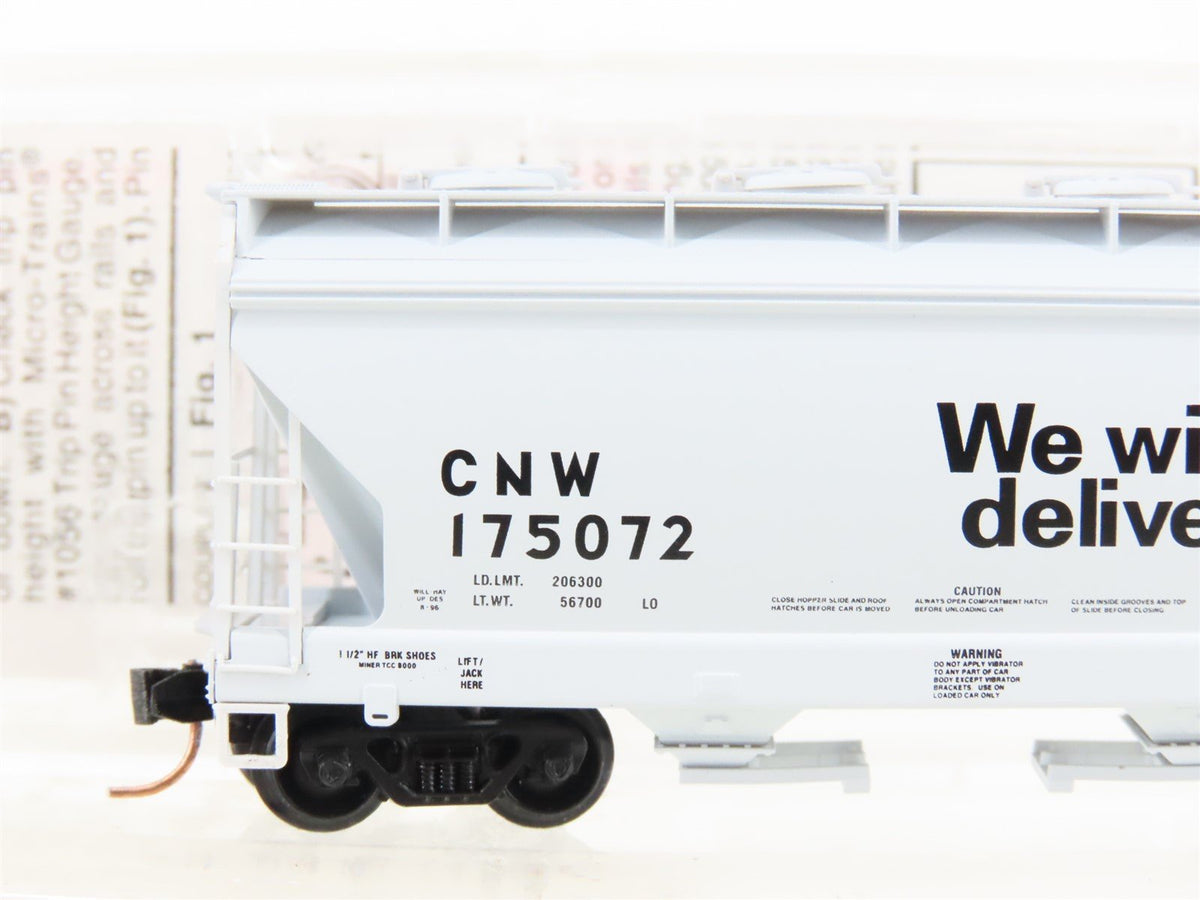 N Micro-Trains MTL 92130 UP / CNW &quot;We will deliver&quot; 2-Bay Covered Hopper #175072