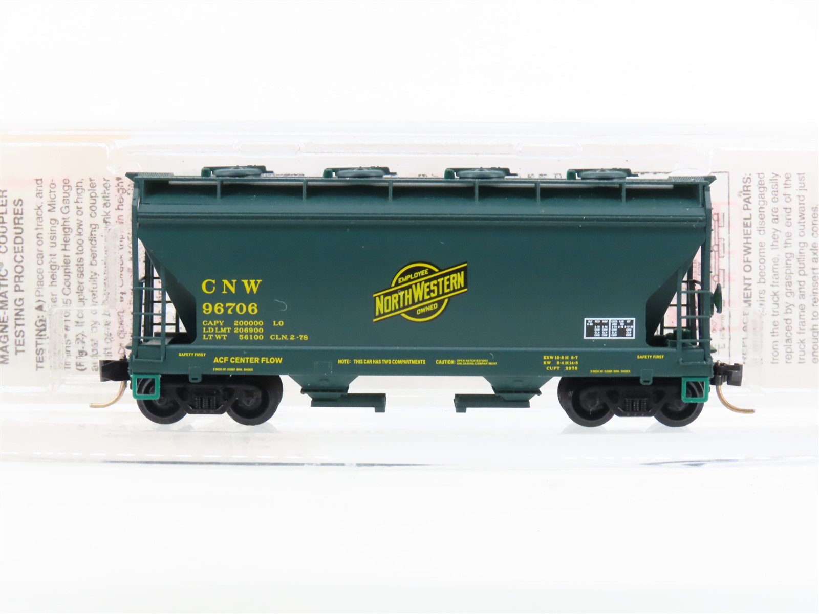 N Micro-Trains MTL 92100 CNW Chicago & North Western 2-Bay Covered Hopper #96706