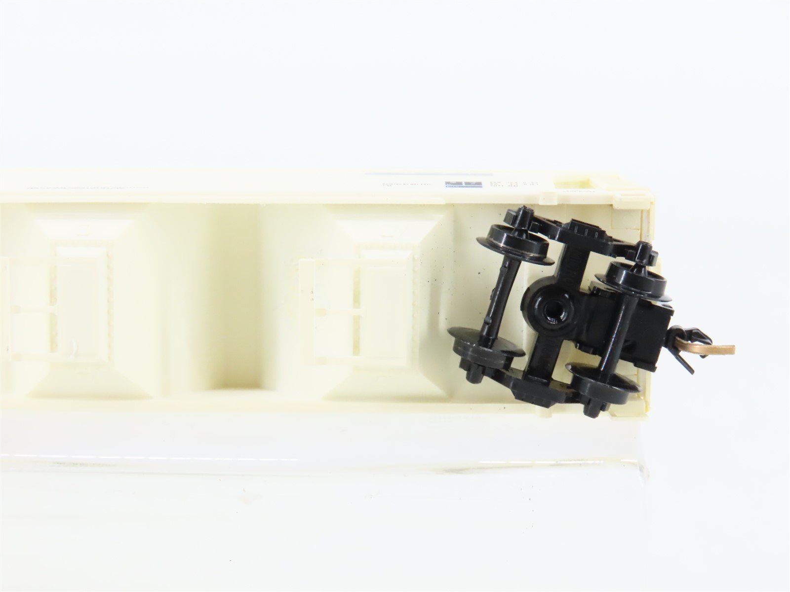 N Micro-Trains MTL 94060 CSX Transportation ACF 3-Bay Covered Hopper #254227