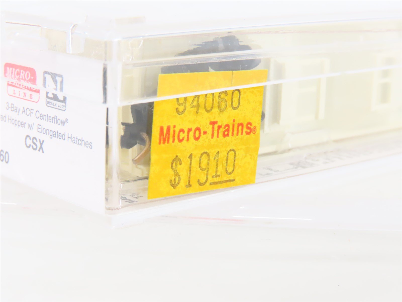 N Micro-Trains MTL 94060 CSX Transportation ACF 3-Bay Covered Hopper #254227