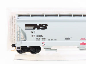 N Micro-Trains MTL 94030 NS Norfolk Southern ACF 3-Bay Covered Hopper #251085