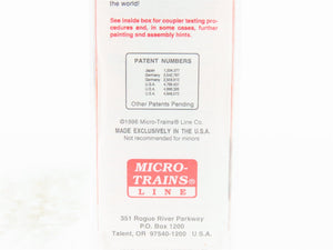 N Micro-Trains MTL 93040 NCLX SCLAIR Polyethylene 3-Bay Covered Hopper #46542