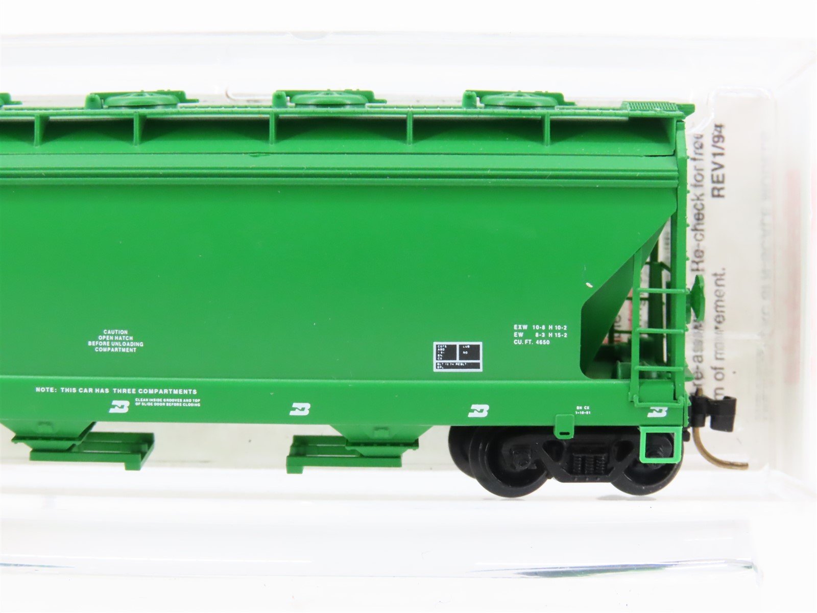 N Micro-Trains MTL 93020 BN Burlington Northern ACF 3-Bay Covered Hopper #459385