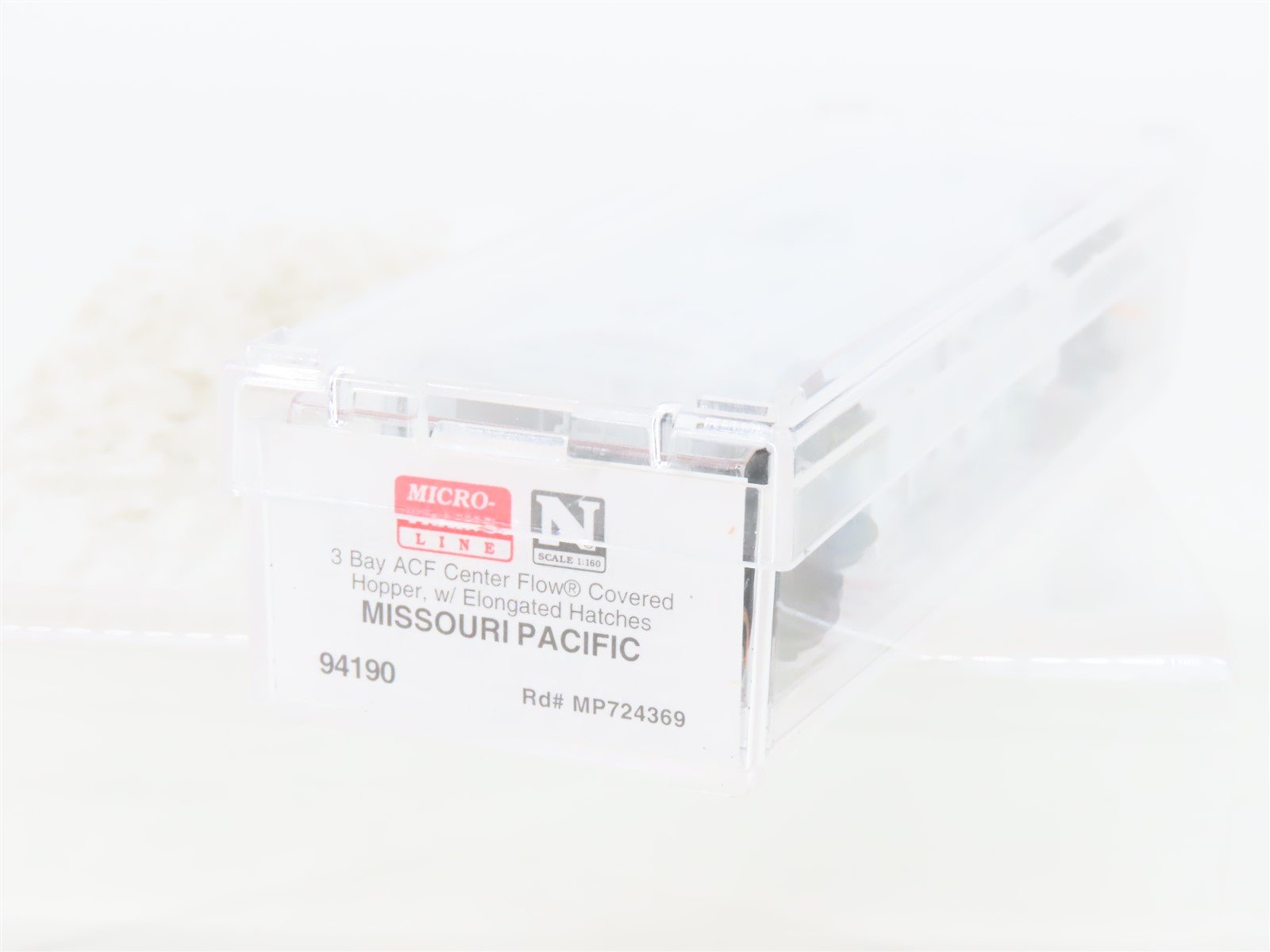 N Micro-Trains MTL 94190 MP Mo-Pac Missouri Pacific 3-Bay Covered Hopper #724369