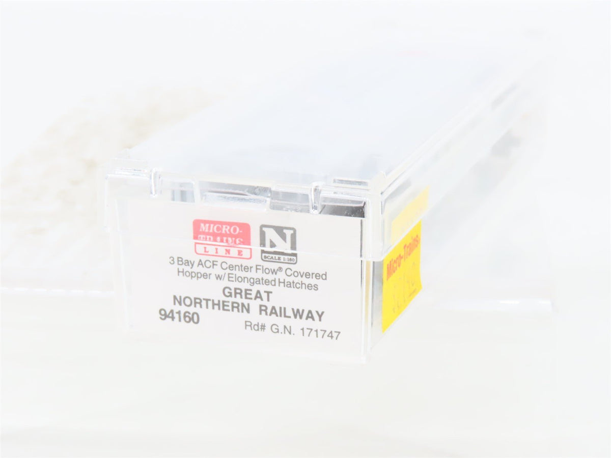 N Micro-Trains MTL 94160 GN Great Northern ACF 3-Bay Covered Hopper #171747