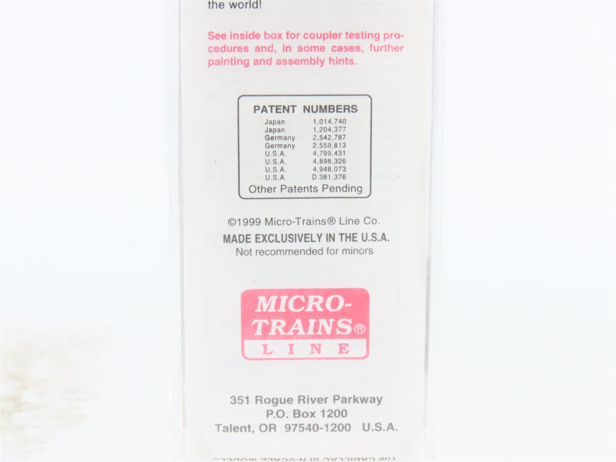 N Micro-Trains MTL 94140 SOO / CP Canadian Pacific 3-Bay Covered Hopper #119145