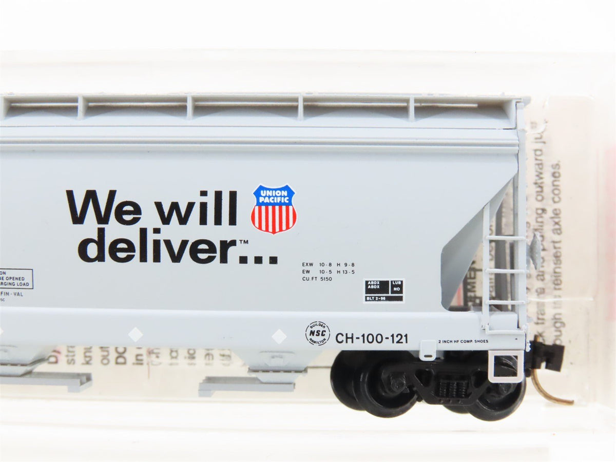 N Scale Micro-Trains MTL 94120 UP &quot;We will deliver&quot; 3-Bay Covered Hopper #90802