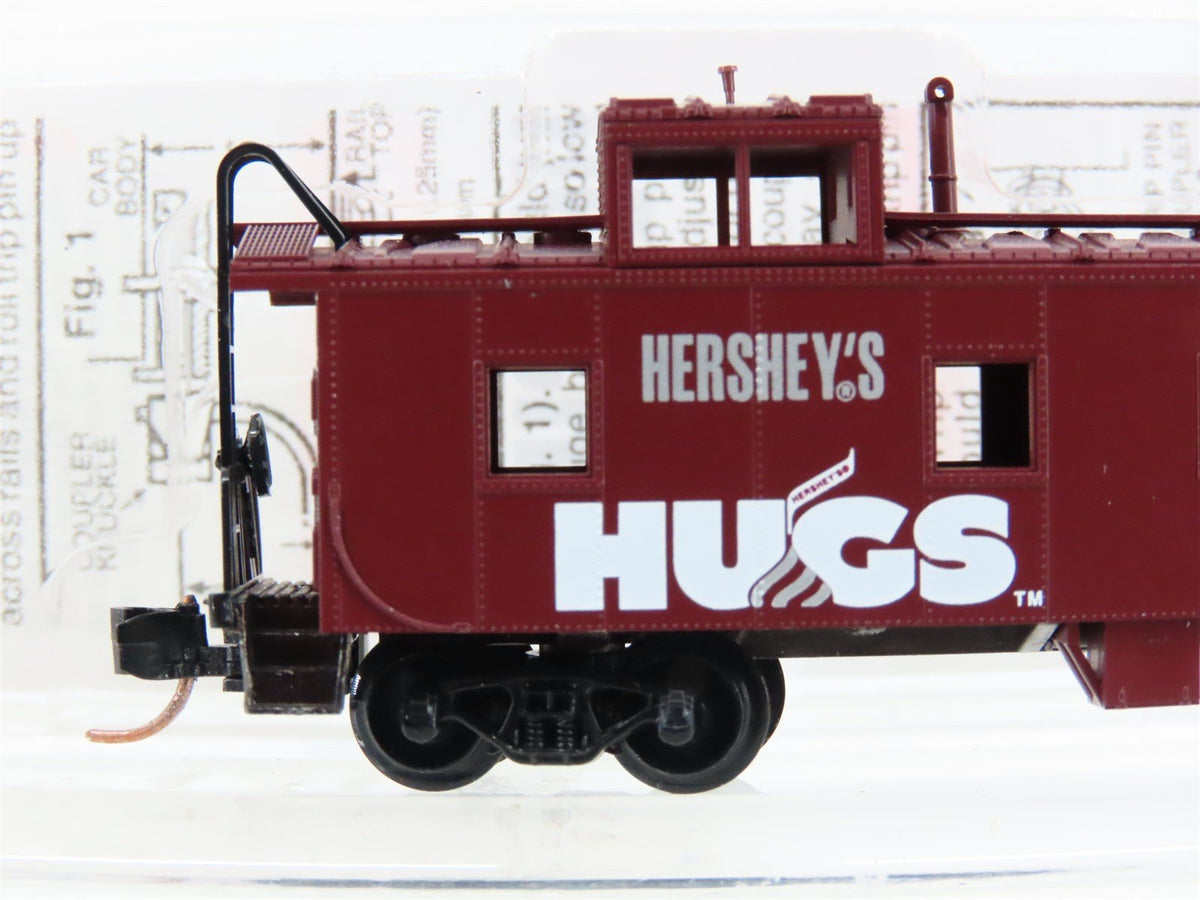 N Scale Micro-Trains MTL 100120 Hershey&#39;s Hugs Offset Cupola Steel Caboose #4011
