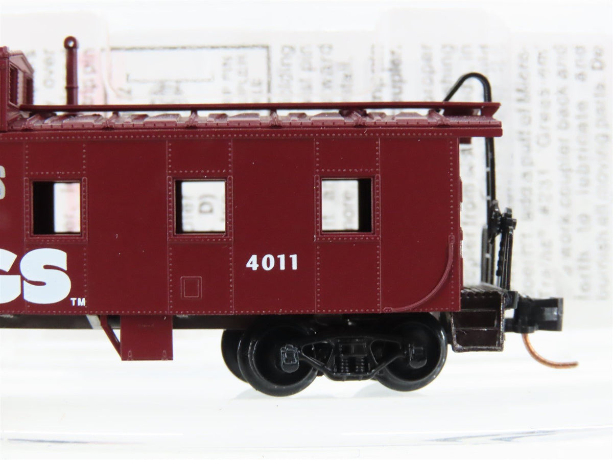 N Scale Micro-Trains MTL 100120 Hershey&#39;s Hugs Offset Cupola Steel Caboose #4011