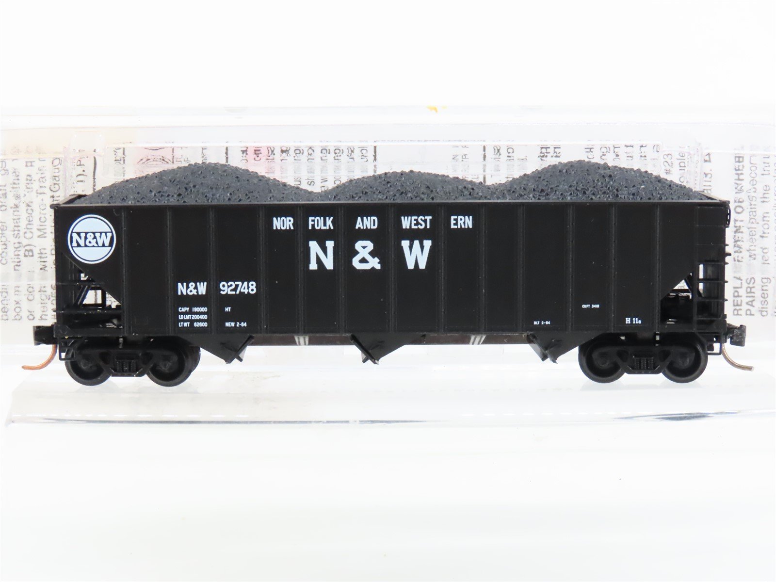 N Micro-Trains MTL 108010 N&W Norfolk & Western 3-Bay Hopper #92748 w/ Load