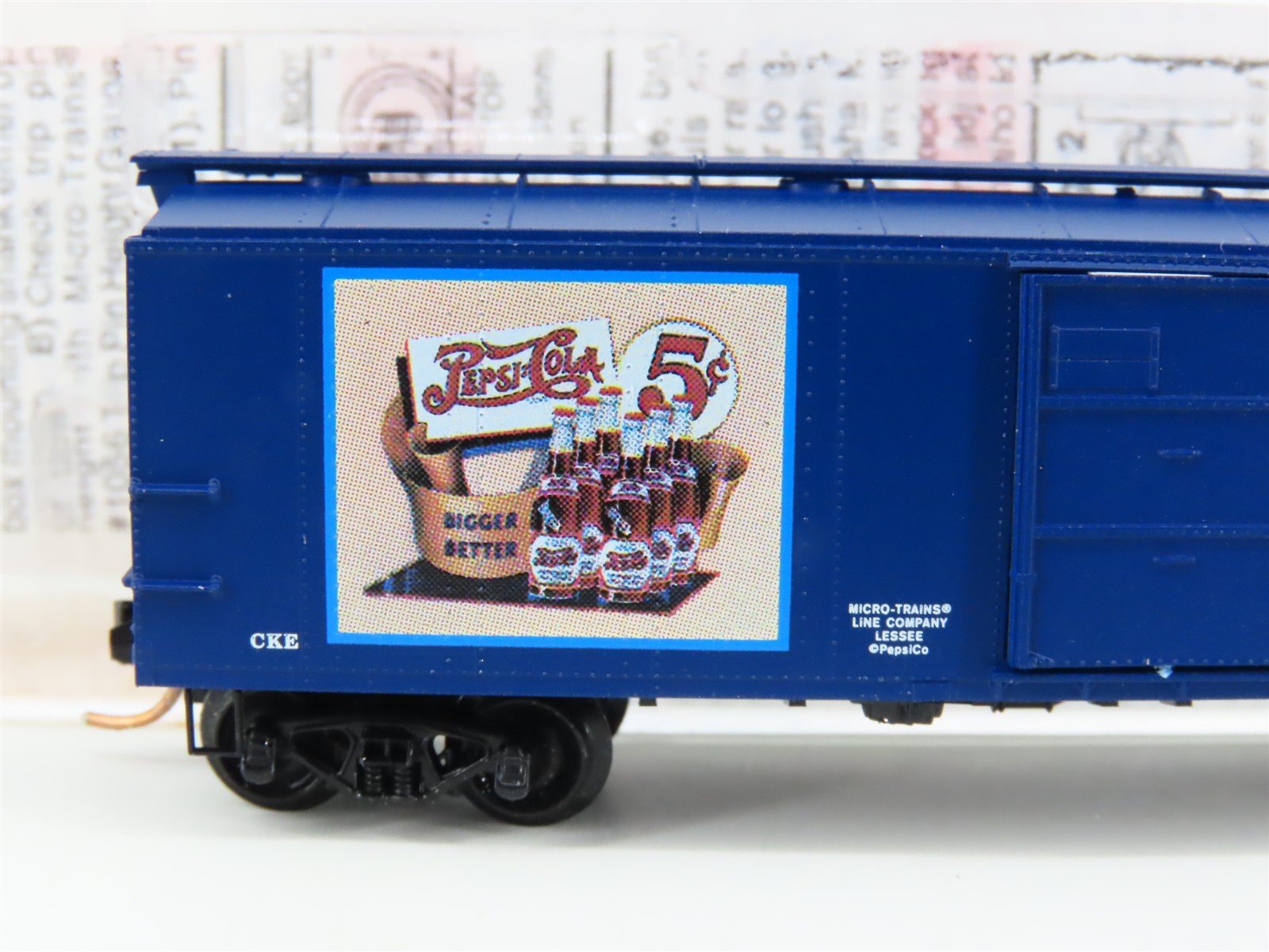 N Micro-Trains MTL 120220 PCMT Pepsi-Cola Empty Bottle Service Box Car #12024