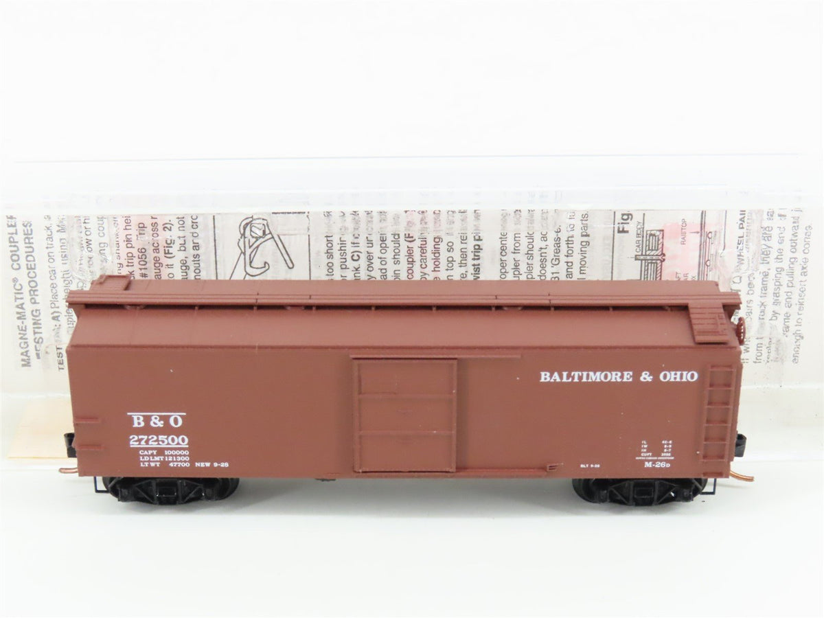 N Micro-Trains MTL 120210 B&amp;O Baltimore &amp; Ohio 40&#39; Single Door Box Car #272500