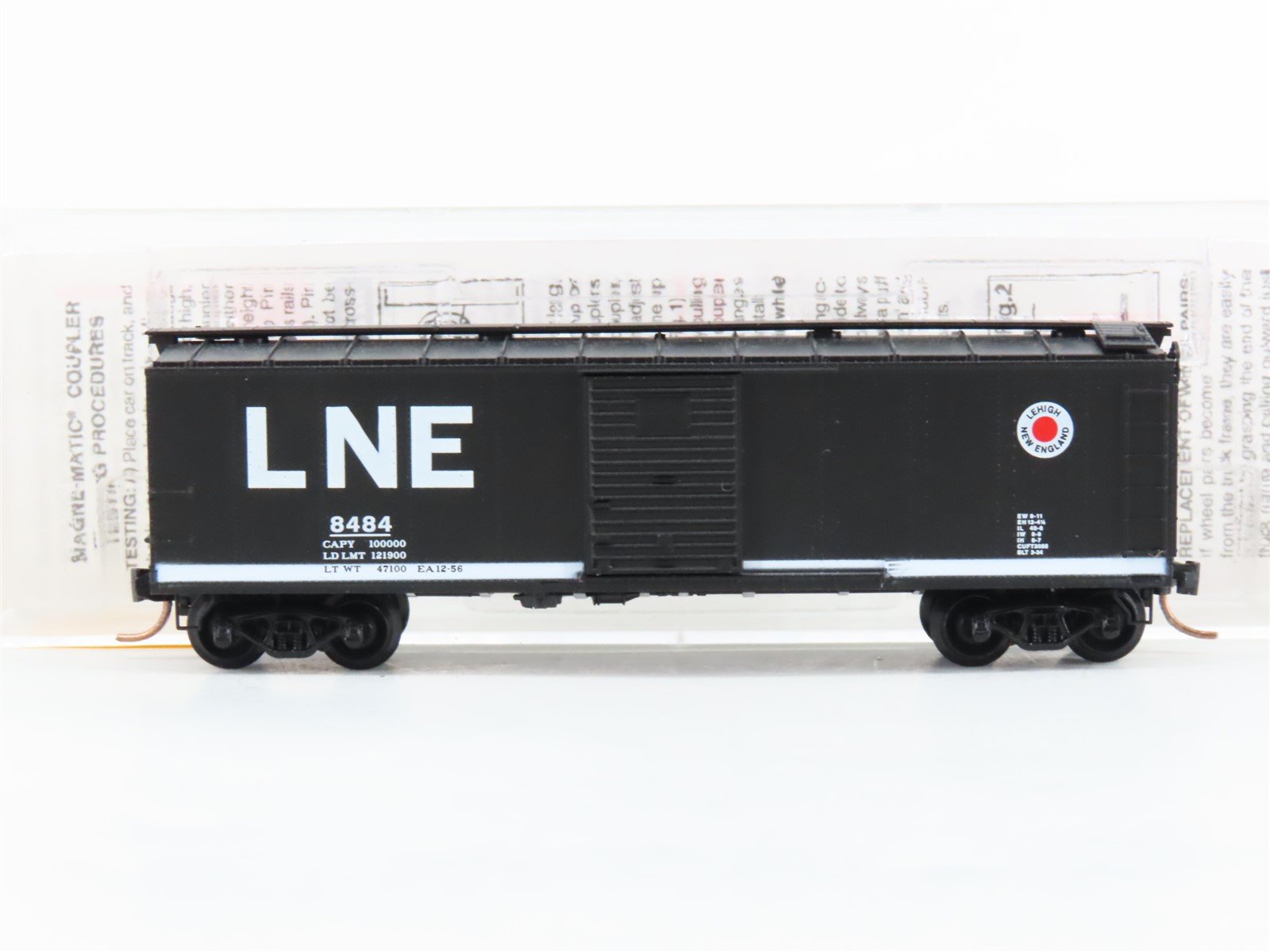 N Scale Micro-Trains MTL 120030 LNE Lehigh & New England 40' Box Car #8484