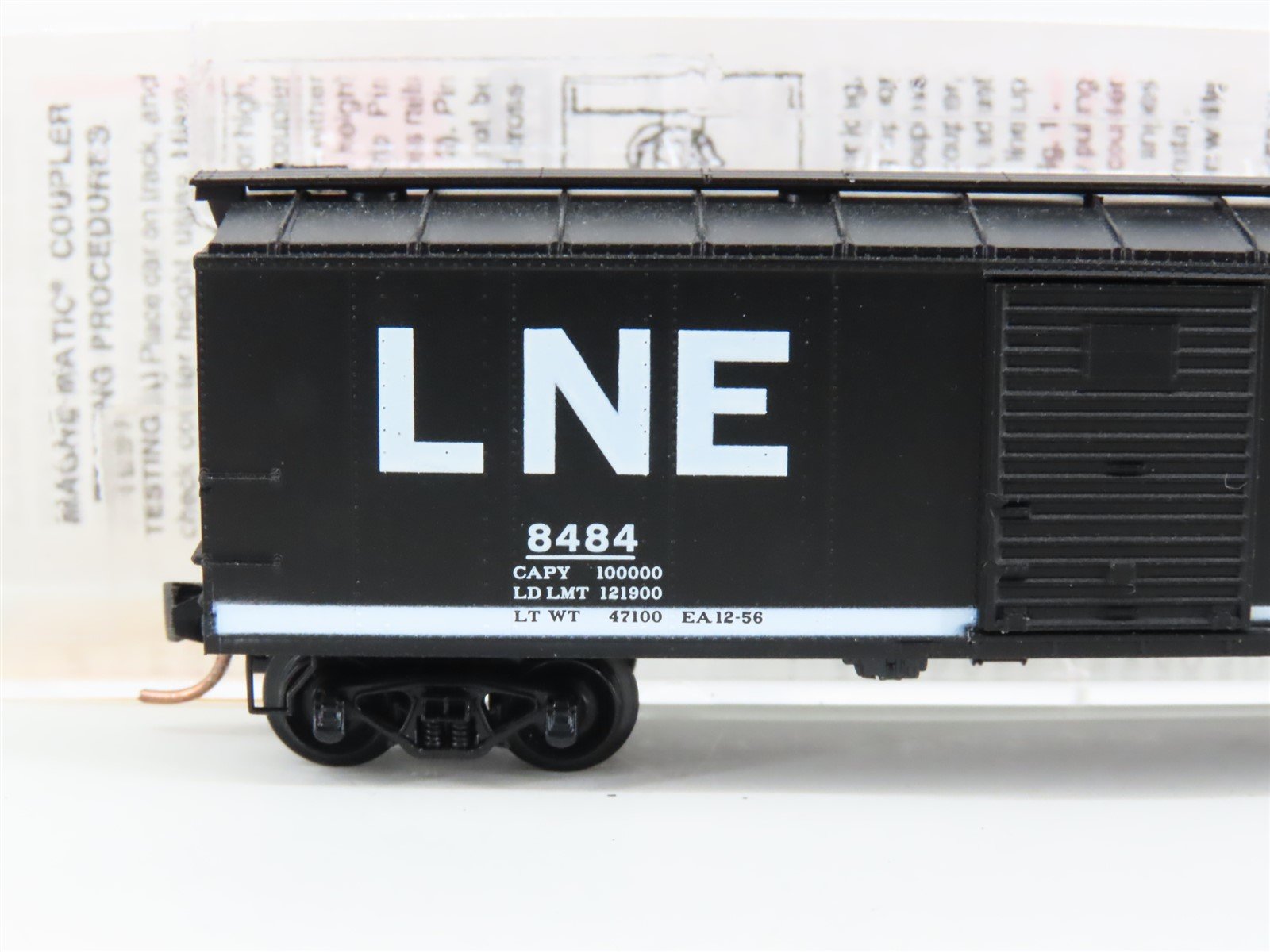 N Scale Micro-Trains MTL 120030 LNE Lehigh & New England 40' Box Car #8484