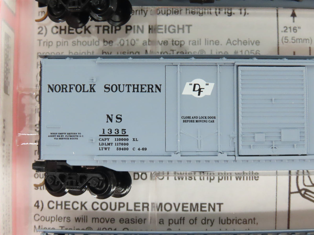 N Scale Micro-Trains MTL 33132 NS Norfolk Southern 50&#39; Box Car 3-Pack